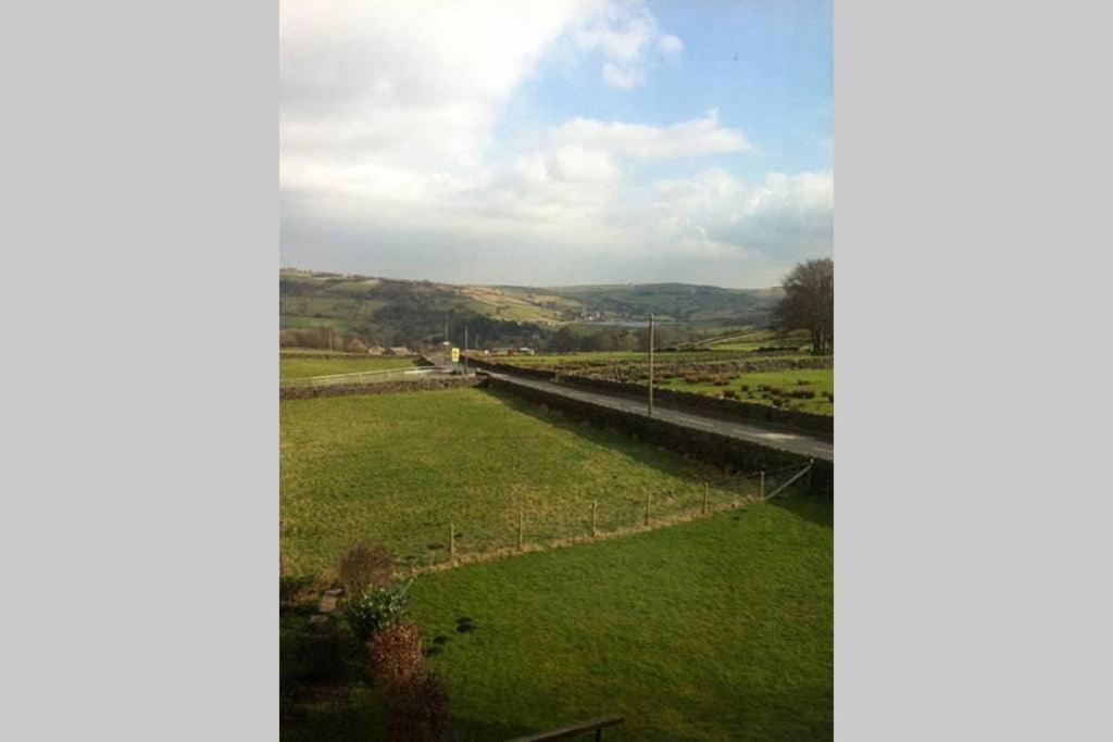Stones Cottage Farm, Nr Haworth, Family Friendly, Work Friendly, Gaming Barn, Crafting, Free Wifi, Free Parking, Ev Point Oxenhope Eksteriør billede