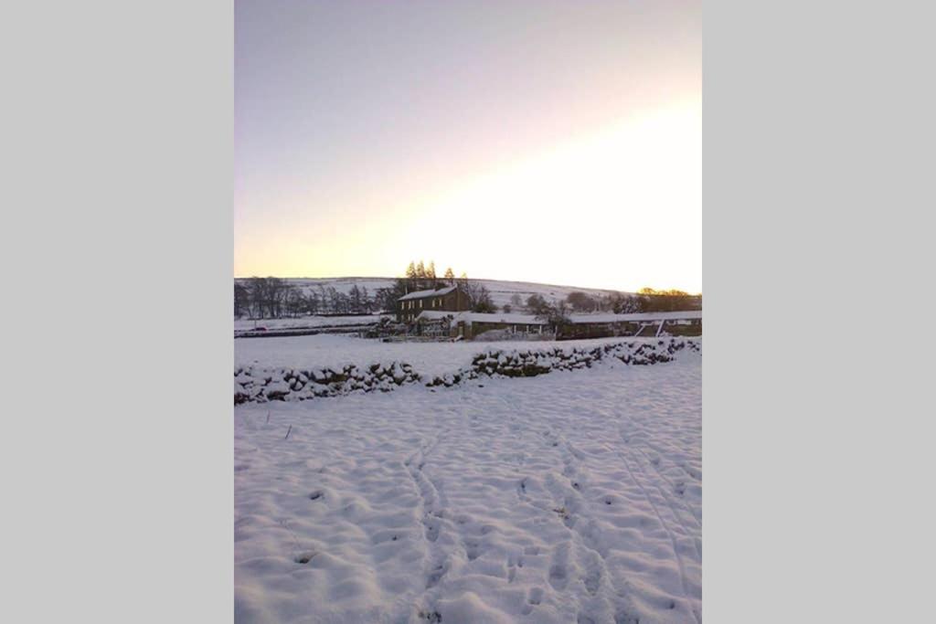 Stones Cottage Farm, Nr Haworth, Family Friendly, Work Friendly, Gaming Barn, Crafting, Free Wifi, Free Parking, Ev Point Oxenhope Eksteriør billede
